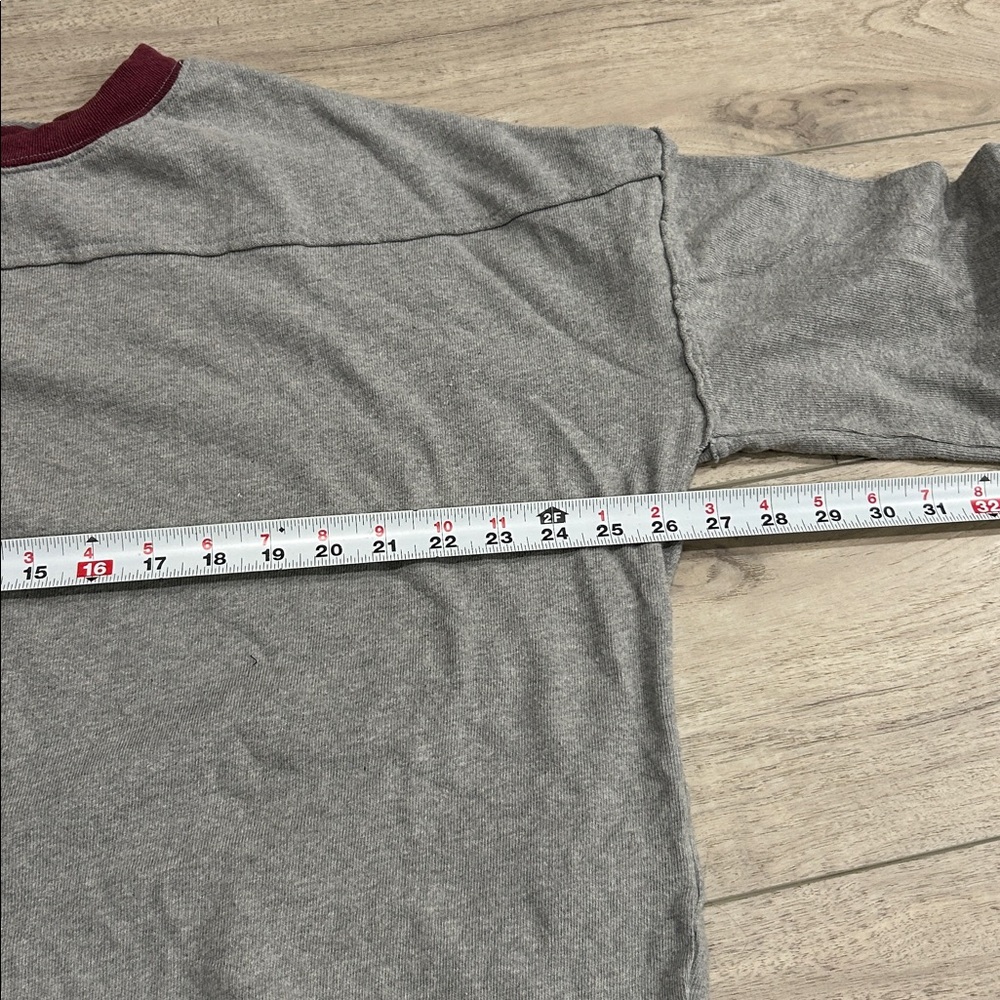 We The Free Gray and Maroon Sweatshirt Free People Tee Tunic Top Size Medium - Picture 14 of 15